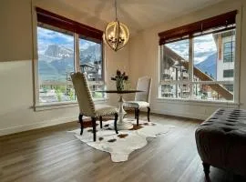 Beautiful getaway in Canmore near Banff 2