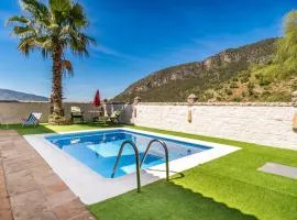 Awesome Home In Algodonales With Wifi
