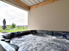 Villa Armor Glaz - Maison avec jacuzzi，位于圣卡勒吉勒多的酒店