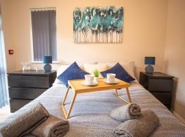 New Beginning Two-bedroom Apartment in central Eastbourne, Private Garden, Free Parking，位于伊斯特布恩的酒店