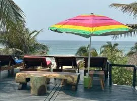 Beachfront Paradise Boutique Hotel - Alebrijes Jacuzzi Villa