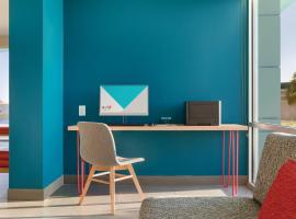 avid hotel Oak Creek by IHG