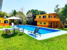 Quinta con alberca，位于卡特马科的酒店