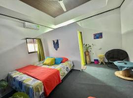 Cheap Hostel Quepos，位于奎波斯城的青旅