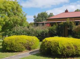 Ripplebrook Country Cottage，位于福斯特的酒店