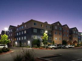 拉斯克鲁塞斯思戴布里吉套房酒店，位于拉斯克鲁塞斯的酒店