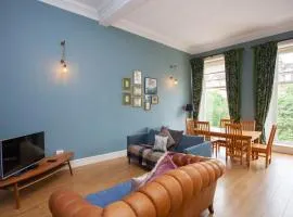 Bright Spacious 3 Bed Flat