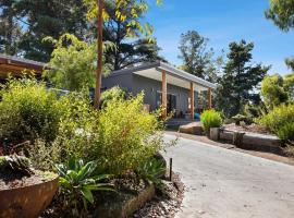 Bells Beach Escape Secluded Eco Bush Sanctuary，位于Bellbrae的酒店