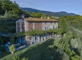 Villa Marlia 12 by Mmega