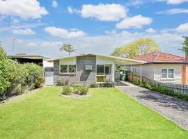 Coastal Rosebud Family Home - Steps from the Beach