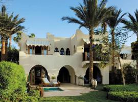 Beautiful villa at Four Seasons，位于沙姆沙伊赫的乡村别墅