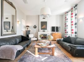 La maison de Joséphine - Demeure familiale - 4*，位于艾克斯岛的酒店