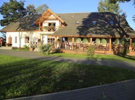 盆斯约纳特巴达卡酒店，位于Suraż的酒店