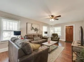 Dog-Friendly Springfield Home Less Than 1 Mi to MSU!