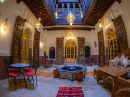 Riad Sekaya Fez，位于非斯的摩洛哥传统庭院