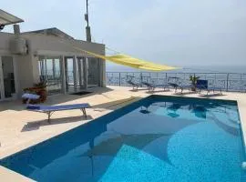 Charming Villa with Pool, Sea View in Zagora