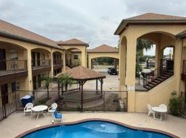 Texas Inn and Suites RGV，位于爱丁堡的酒店