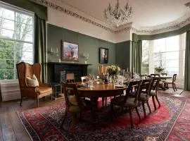 Cairnbank House