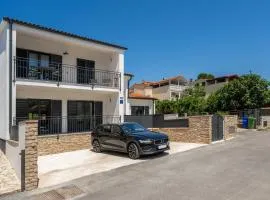 Luxury Apartments Villa San Avia