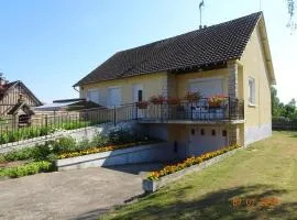 Gîte familial en Sologne : jardin, équipements enfants, vélos, proche Châteaux de la Loire - FR-1-491-348