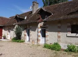 Séjour Bucolique en Sologne: Gîte de Plain-Pied avec Étangs et à Proximité des Châteaux de la Loire - FR-1-491-354