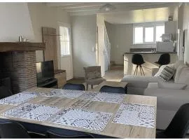 Gîte charmant tout confort, 3 ch, cour privative, proche Châteaux de la Loire et Loire à Vélo, Avaray - FR-1-491-401