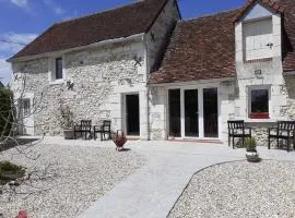 Gîte de charme proche du ZooParc de Beauval - 2 terrasses, jardin, cheminée, clim, parking gratuit - FR-1-491-408