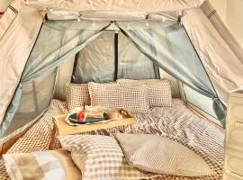 Condo Glamping at Vinia