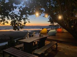 Coconut Lanta Resort @Klong Dow beach，位于高兰的自助式住宿