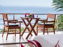 Staymaster Exquisite Edge Water Escape 4BR Pool，位于尼禄的酒店