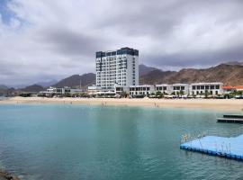 Mirage Bab Al Bahr Beach Hotel，位于迪巴的度假村