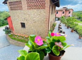 Comfortable apartment in tuscan wine farm，位于蒙特卡洛的公寓