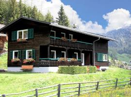 Beautiful and very luxurious chalet in walking and skiing area Innerkrems，位于茵聂科里姆斯Ubungslift 1附近的酒店