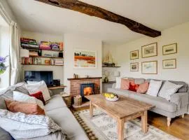 Aurora Cottage