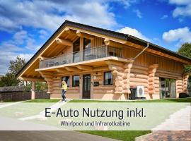Natur-Chalet zum Nationalpark Franz inkl. E-Auto，位于Allenbach的带停车场的酒店