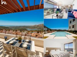 New built penthouse with stunning sea views Almazara Hills，位于伊斯坦的酒店