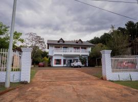 Hotel Puerto Libertad - Iguazú，位于Puerto Libertad的家庭/亲子酒店