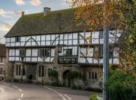 The George Inn & Plaine