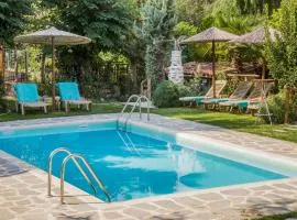 Artemis Goddess Nest - Aquatic Getaway