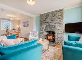 Lakeland Cottage - Bowness-on-Windermere sleeps 6