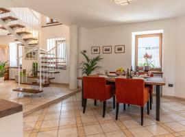 Al Borgo, Taio Ospitar，位于Taio的酒店