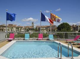 Mercure Arles Centre Arenes，位于阿尔勒的酒店