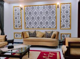 VIP Luxury Room's，位于拉合尔的乡村别墅