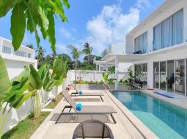 Luxury MonacoVilla Private pool，位于苏梅岛的酒店