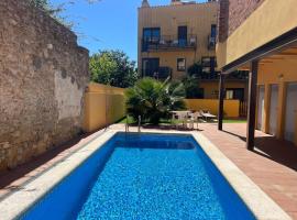 Ground floor apartment in Centre of Torroella De Montgri，位于托罗埃利亚-德蒙特格里的酒店