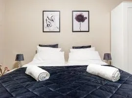 Central stay apartment - 303