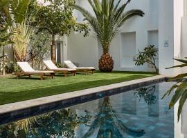 Casa Apollo Guesthouse，位于法鲁Algarve Live Science Centre附近的酒店