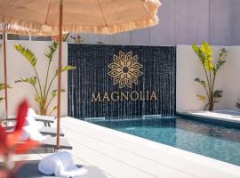 Magnolia Luxury Villa，位于莱里亚维埃拉的度假屋