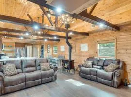 Cozy Hemphill Cabin with Lake Views and Deck!