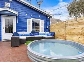 The Blue Oasis Home Dog Friendly & Cowboy Pool